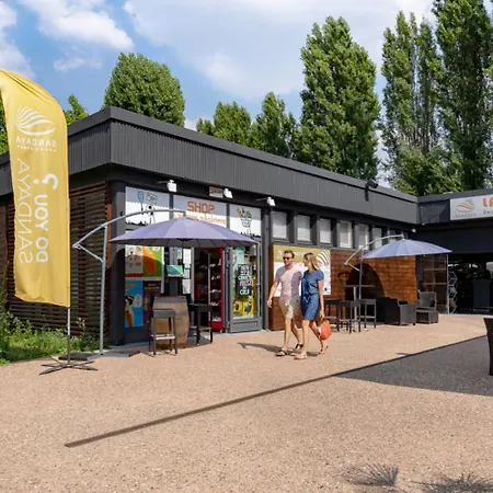 6p * Maisons-Laffitte